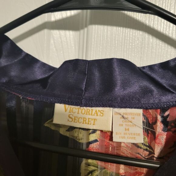 Victoria's Secret Gold Label Vintage Floral Satin Sleep Set Pajamas Size Medium - Picture 9 of 9